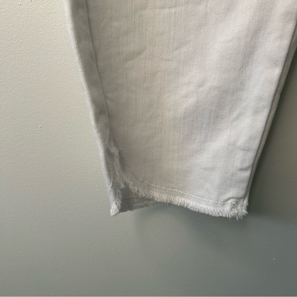 J. Jill Authentic Fit slim ankle White Denim Jeans Size 10 - Picture 6 of 12